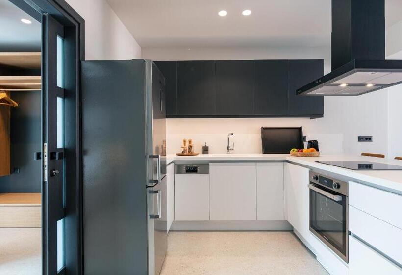 Люкс Superior, Porta Suites