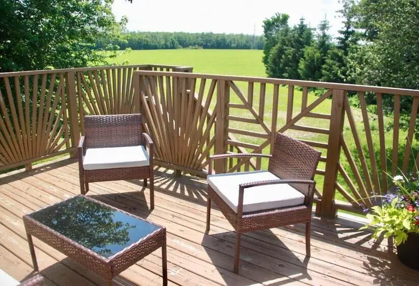 اتاق استاندارد با تخت بزرگ, A Touch Of Country Bed & Breakfast