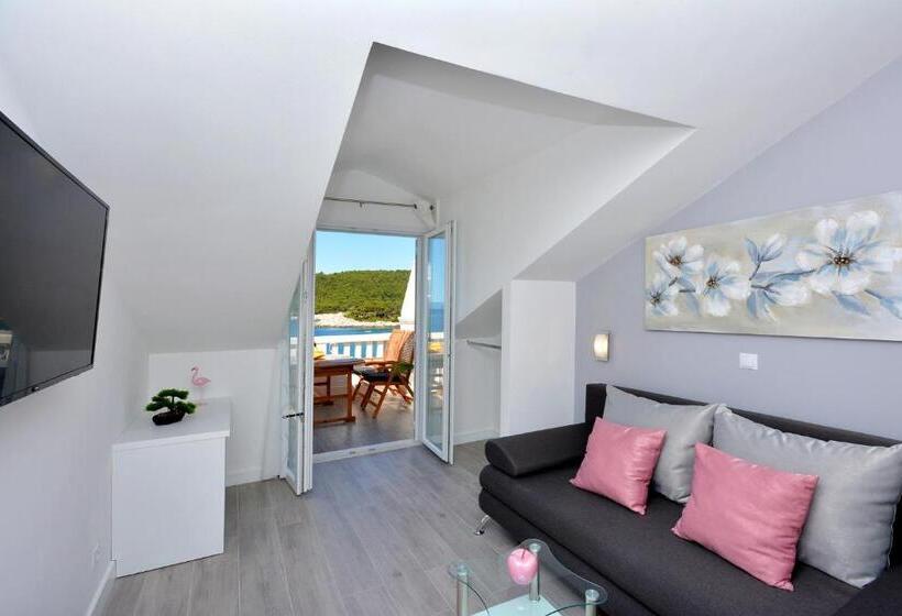 דירת חדר נוף לים, Villa Stonehouse