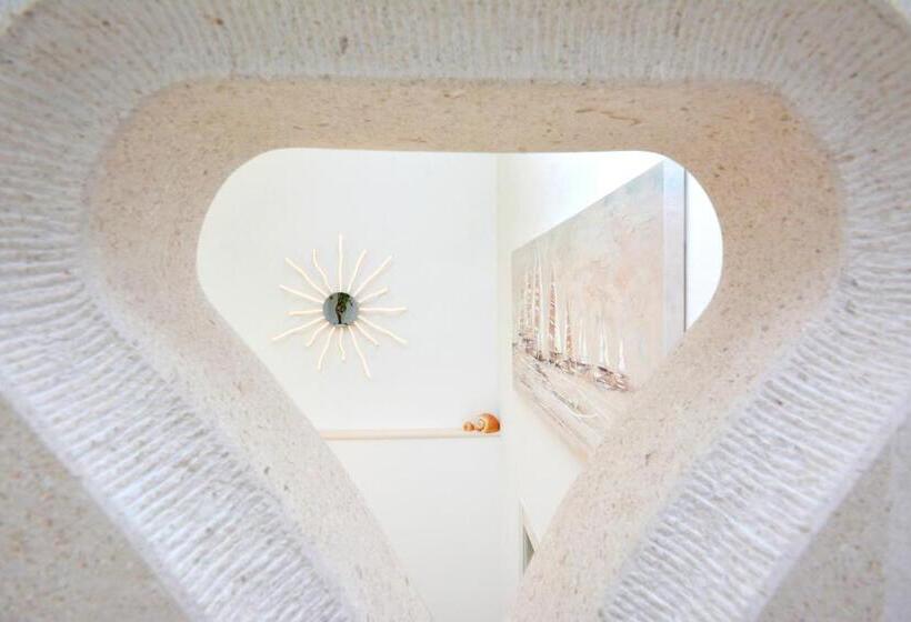 דירת חדר נוף לים, Villa Stonehouse