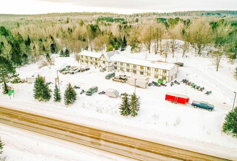 חדר סטנדרט, Snow Chasers Lodge