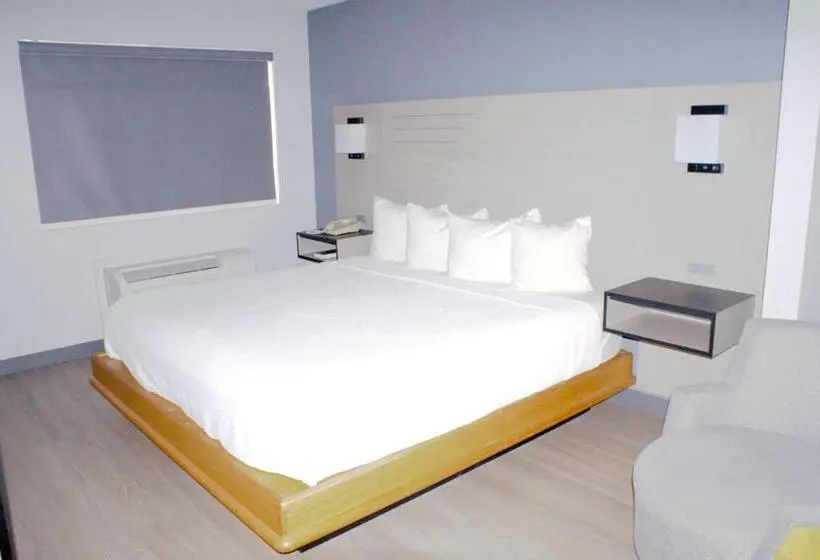 スーペリアースイート, Sonesta Essential Van Buren