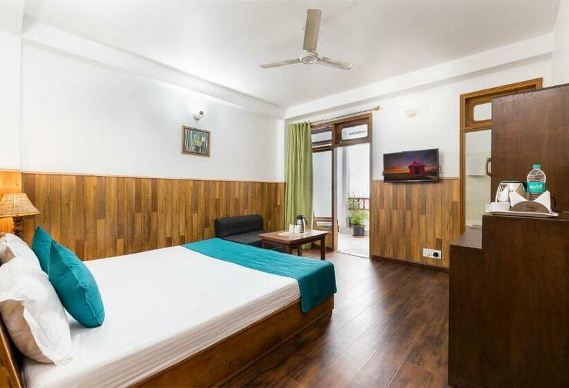 스탠다드 룸 킹사이즈 침대, Kullu Valley
