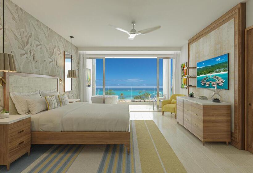 Club Room Sea View, Sandals Dunns River All Inclusive Couples Only