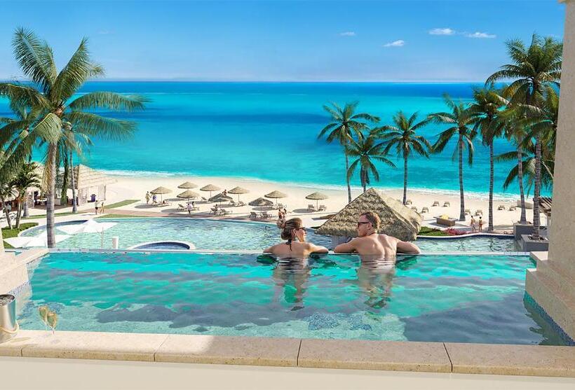 Suite with Terrace, Sandals Dunns River All Inclusive Couples Only