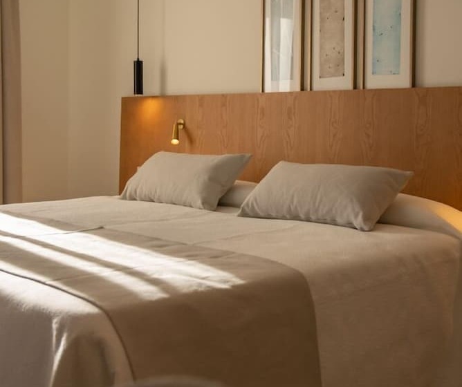 جناح جونيور, Nema Boutique Hotel & Spa