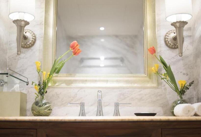 اتاق استاندارد با چشم‌انداز دریاچه, Apricot