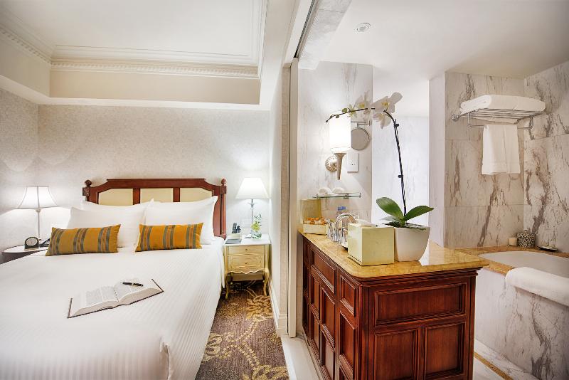 استودیوی استاندارد, Apricot