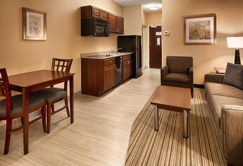 Люкс Кровать Кинг, Best Western Plus Boardman Inn & Suites