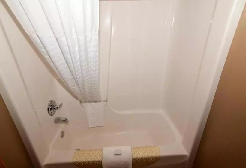 スイート, Cobblestone Inn & Suites   Denison | Majestic Hills