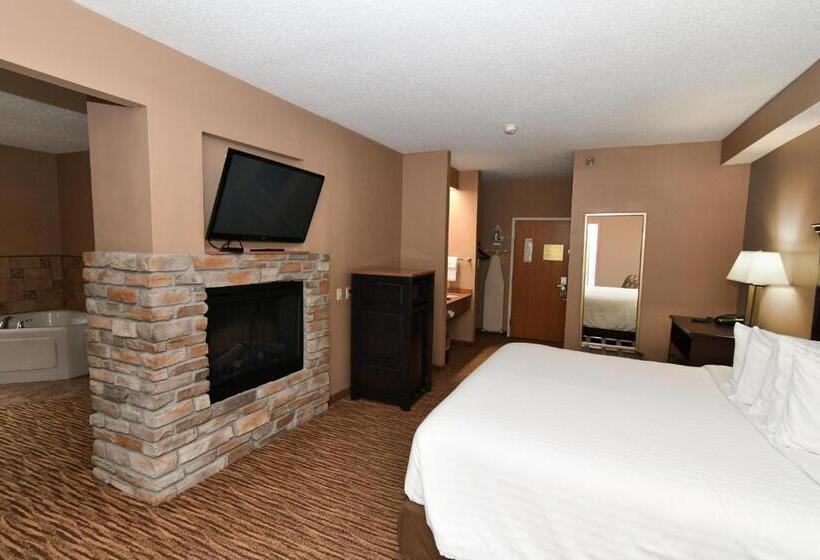 Люкс Кровать Кинг, Cobblestone Inn & Suites   Denison | Majestic Hills