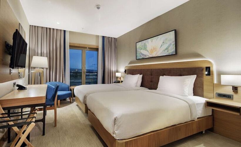 스탠다드 룸, Doubletree By Hilton Hotel Istanbul   Tuzla