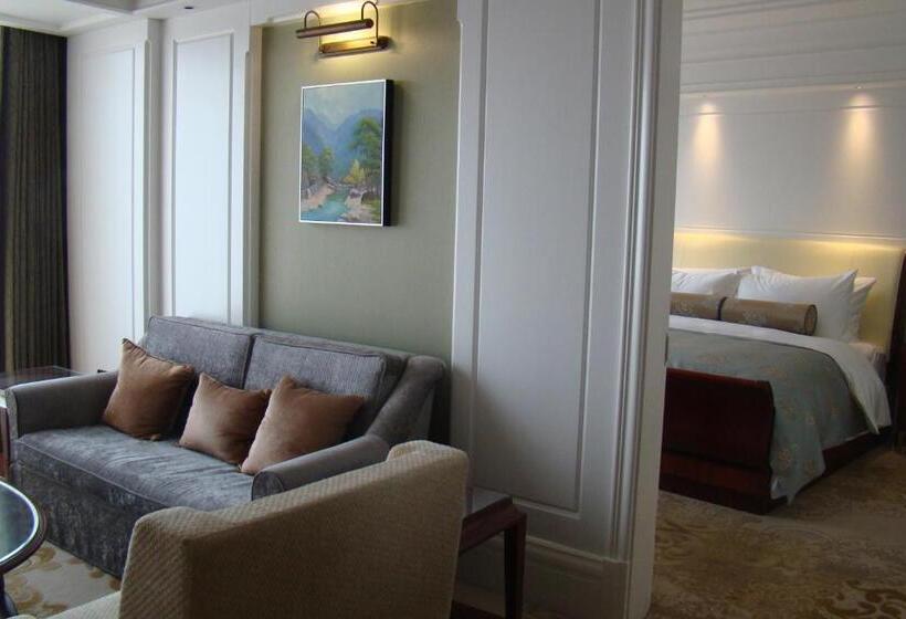 클래식 스위트, Nanchang Galactic Classic International