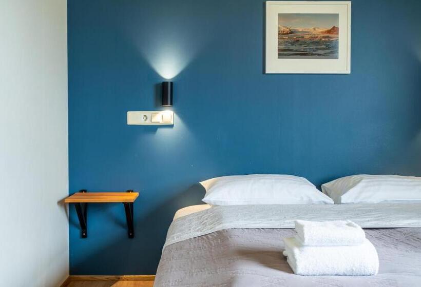 اتاق استاندارد سه نفره, Adventure Hotel Geirland