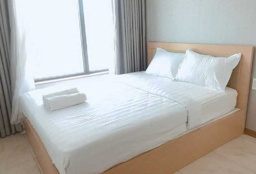 اتاق استاندارد, Minh Cat