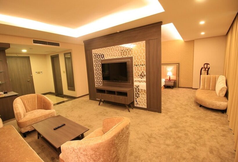 이그제큐티브 스위트, Muong Thanh Luxury Can Tho