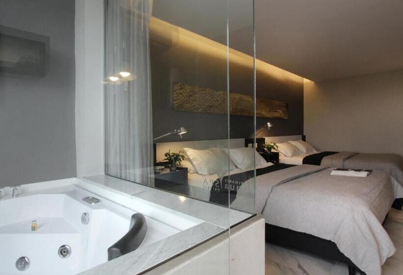 Номер Deluxe с Гидромассажем, Pinares Panorama Suites & Spa