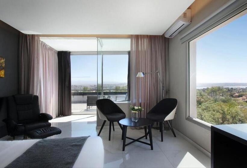 سوئیت با وان آب گرم, Pinares Panorama Suites & Spa