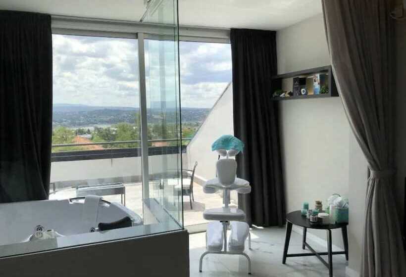 سوییت, Pinares Panorama Suites & Spa