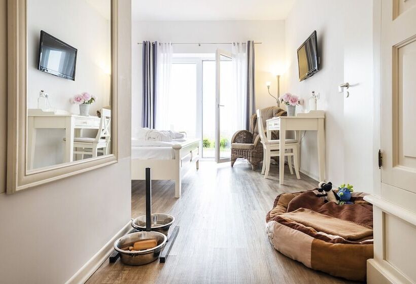 חדר סטנדרט יחיד, Restaurant, Café Pharisäerhof   Nordseeurlaub Mit Hund