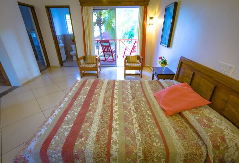 سوییت جونیور, Restaurant Cyvadier Plage