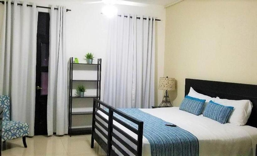 اتاق استاندارد با تخت بزرگ, Rig Casa Conde