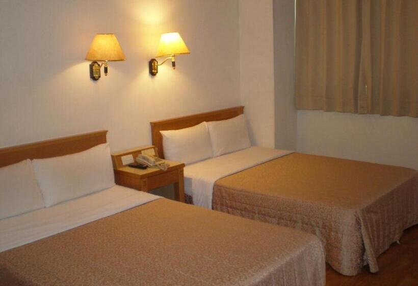 اتاق استاندارد چهار تخته, Riverside