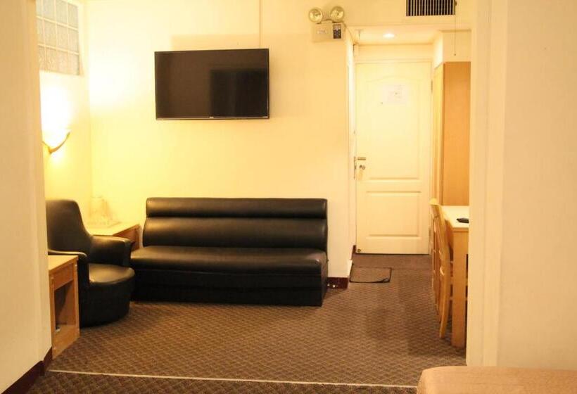 اتاق خانوادگی, Riverside