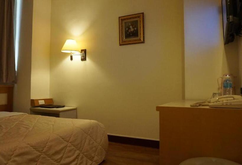 اتاق اکونومی یک تخته, Riverside