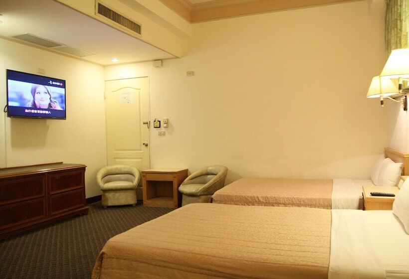 اتاق خانوادگی, Riverside