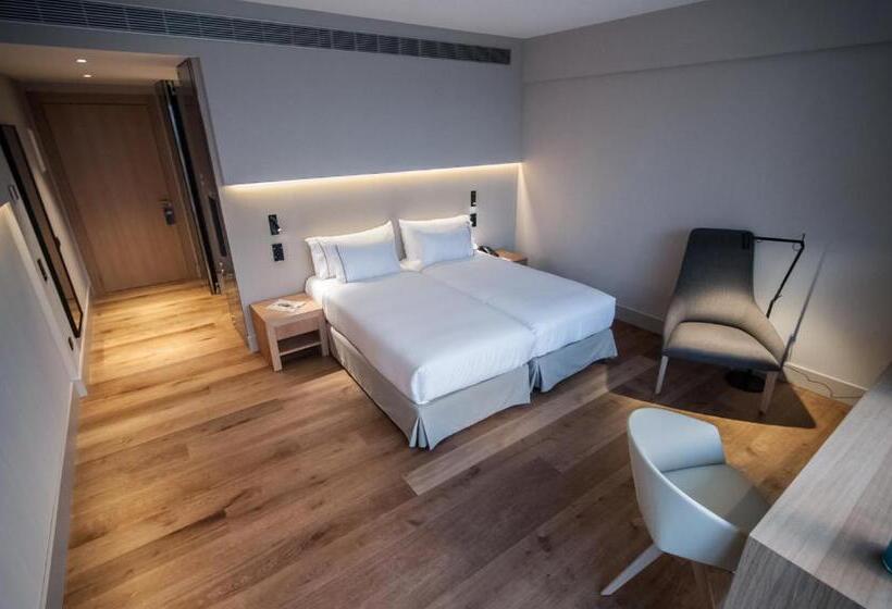 Номер Стандарт, Sorli Emocions