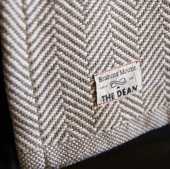 غرفة قياسية, The Dean Hotel, An Ash