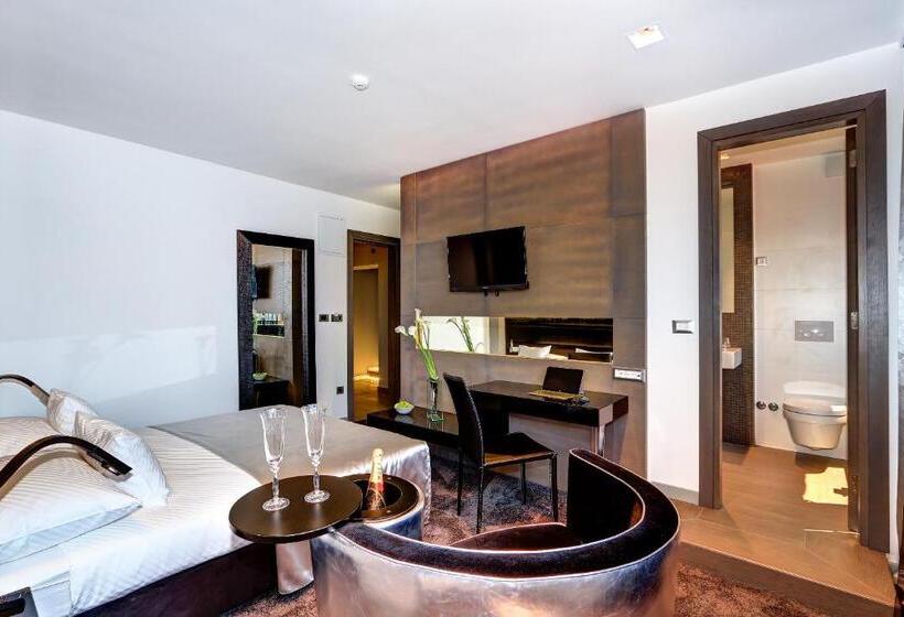 디럭스 룸 바다 전망, The View Luxury Rooms