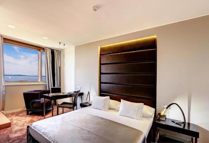 수피리어 룸 바다 전망, The View Luxury Rooms