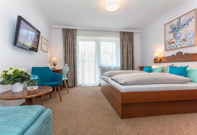 חדר סטנדרט עם מרפסת, Pension Pinzgauer Hof