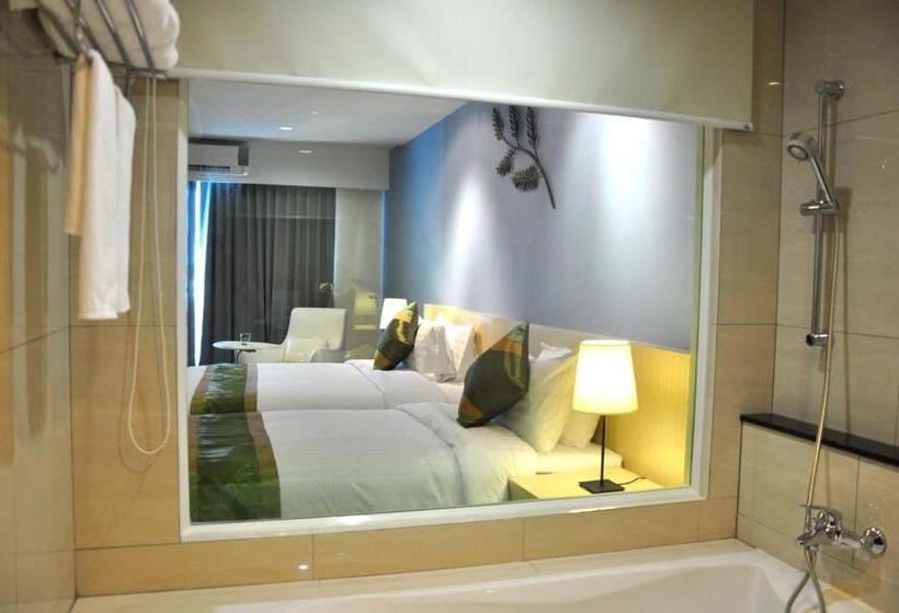 디럭스 룸, Tamarind Garden Hotel   Sha Plus Certified