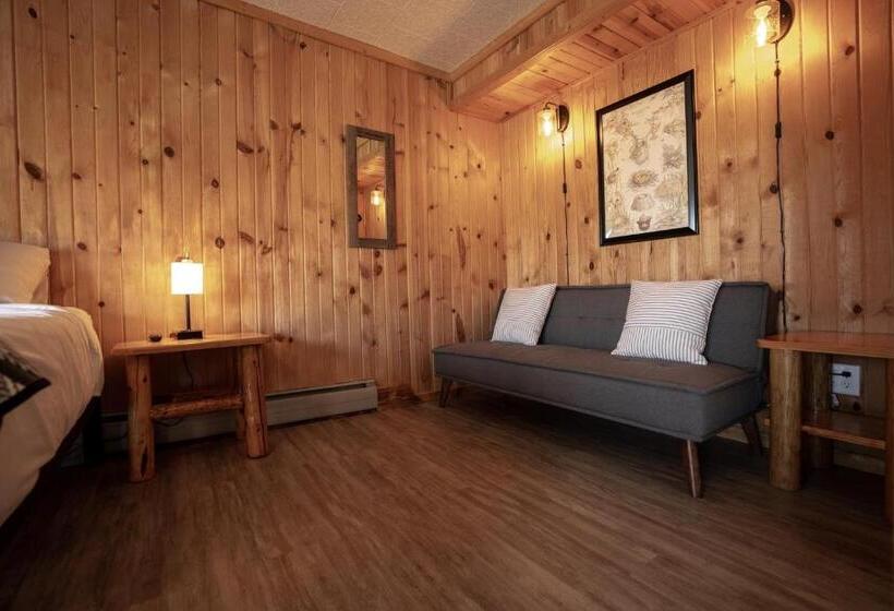 إستوديو قياسى سرير كينج, Columbia Point Resort