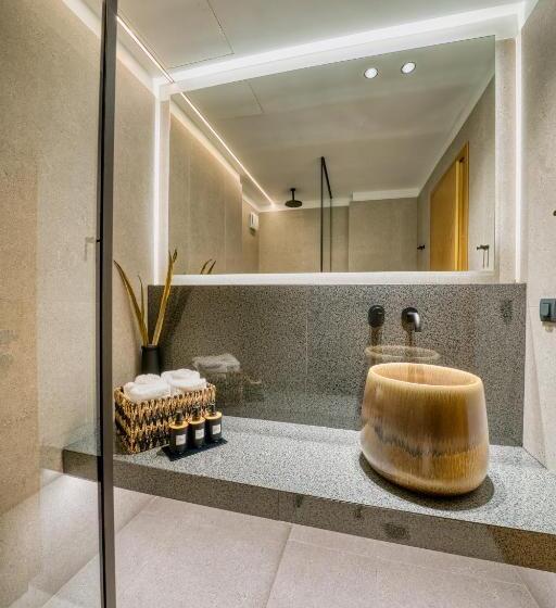 가든 전망 주니어 스위트, Capital Luxury Suites