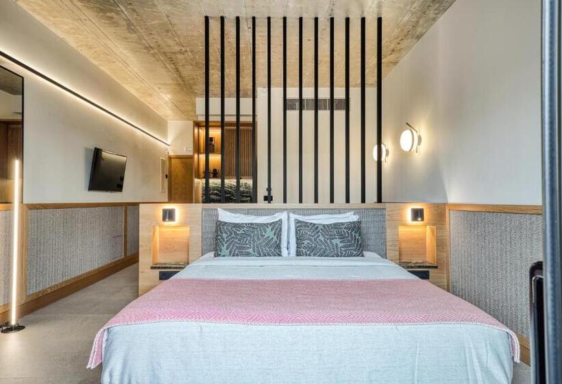 가든 전망 주니어 스위트, Capital Luxury Suites