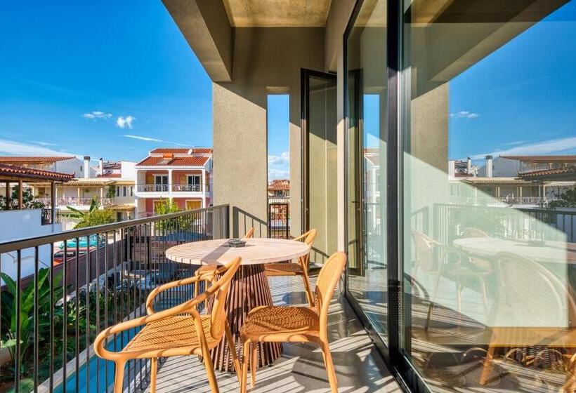 Deluxe люкс с видом, Capital Luxury Suites