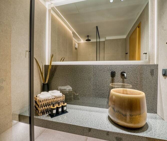 가든 전망 주니어 스위트, Capital Luxury Suites