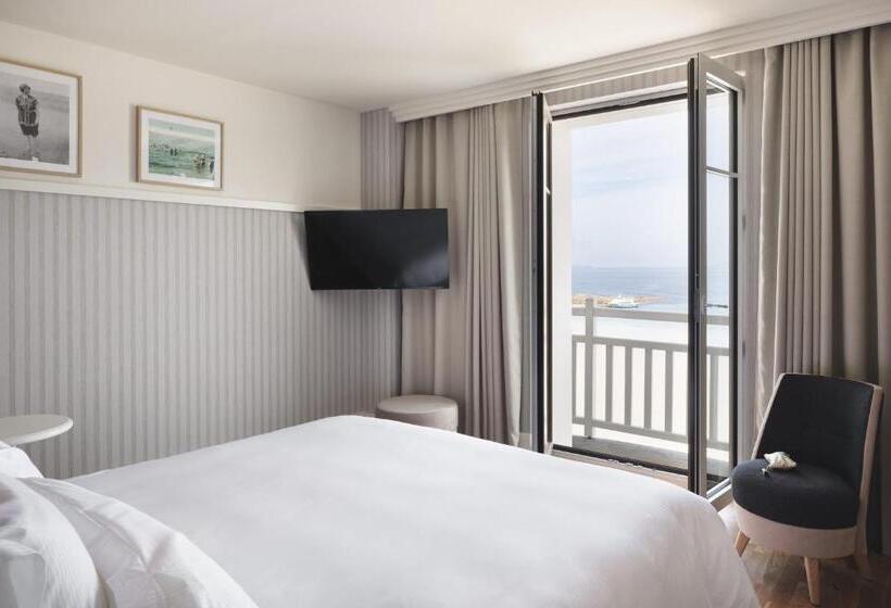 غرفة سوبيريور مطلّة علي البحر مزودة بشُرفة, Grand Hôtel Perros Guirec