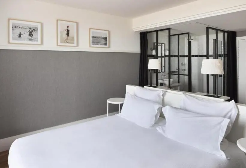 Superior-huone Merinäkymä, Grand Hôtel Perros Guirec
