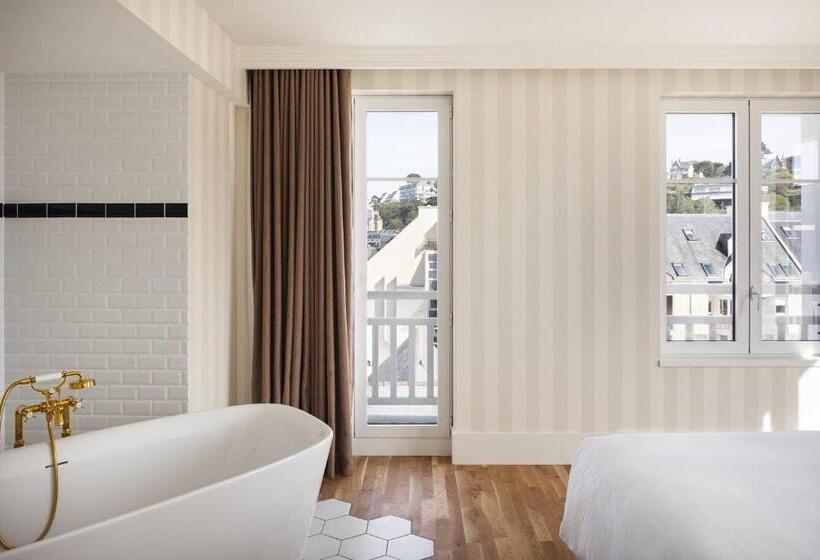 جناح, Grand Hôtel Perros Guirec