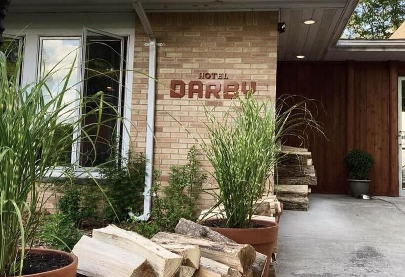 חדר סטנדרט, The Darby