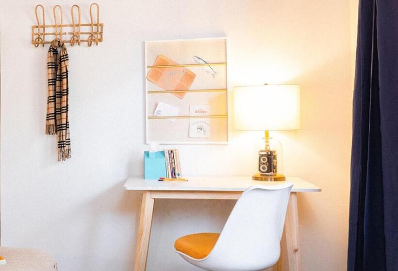 חדר סטנדרט, מיטת קינג, מותאם לאדם עם מוגבלויות, The Darby