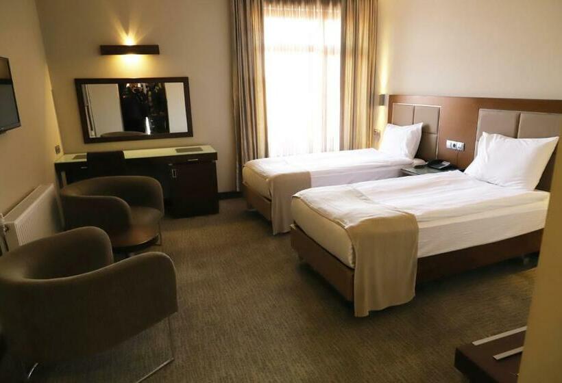 اتاق استاندارد, Hi̇ti̇t Otel