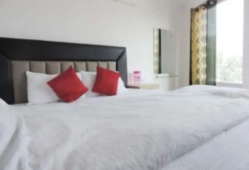 Deluxe-huone, Goroomgo Hotel Jasmine Dalhousie