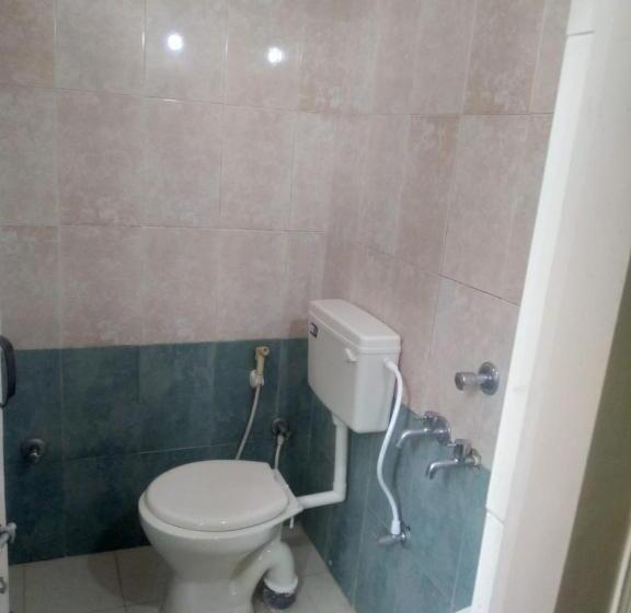 豪华三人间, Mysore Mahalakshmis