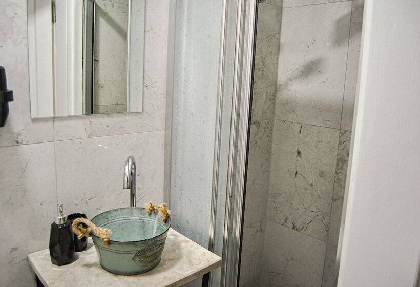 スタンダードルーム, La Luna Otel Cunda